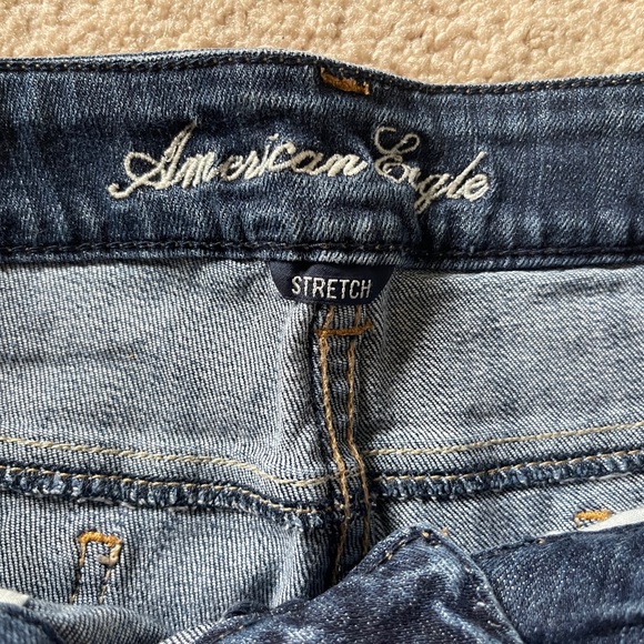 American Eagle denim/jean shorts. - Picture 5 of 5